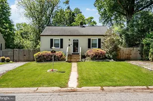 8 Garrett Rd, Wilmington, DE 19809 - Photo 1