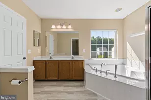 7 Buttonwood Ct, Newark, DE 19702 - Photo 31