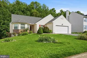 279 E Flagstone Dr, Newark, DE 19702 - Photo 1