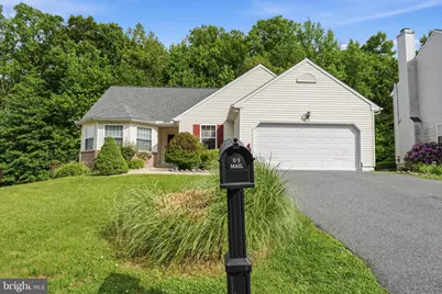 279 E Flagstone Drive, Newark, DE 19702 - Photo 3