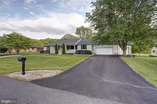 133 Walls Way, Bear, DE 19701 - Photo 3