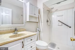 1380 Birch Ln, Wilmington, DE 19809 - Photo 11