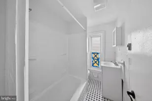 605 E 10th St, Wilmington, DE 19801 - Photo 25