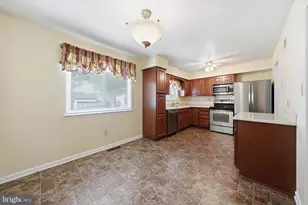 124 Estes Ct, Newark, DE 19702 - Photo 7