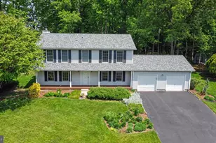 148 Bartley Dr, Newark, DE 19702 - Photo 1