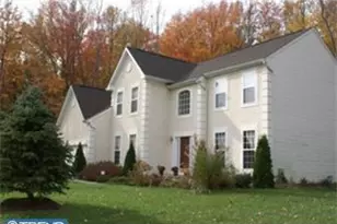 18 Stirling Dr, Newark, DE 19702 - Photo 1