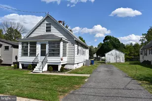 517 Clinton St, Delaware City, DE 19706 - Photo 1