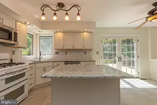 293 Chippenham Ln, Hockessin, DE 19707 - Photo 11