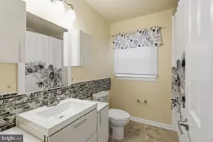 36 Midland Dr, Newark, DE 19713 - Photo 21