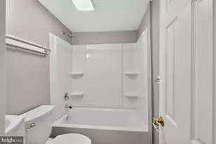 733 Center St, New Castle, DE 19720 - Photo 21