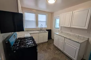 131 W 29th St, Wilmington, DE 19802 - Photo 5