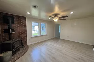422 Howell Dr, New Castle, DE 19720 - Photo 17