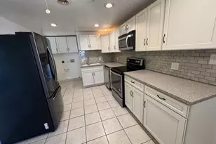 422 Howell Dr, New Castle, DE 19720 - Photo 19
