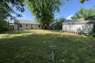 422 Howell Dr, New Castle, DE 19720 - Photo 35