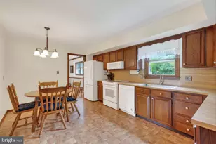 114 W Savannah Dr, Bear, DE 19701 - Photo 13