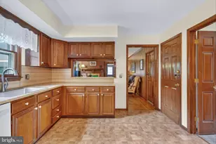 114 W Savannah Dr, Bear, DE 19701 - Photo 17