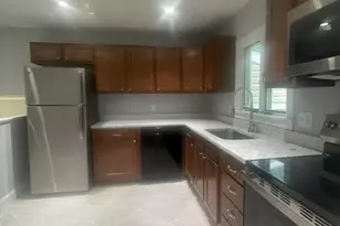 1207 Flint Hill Rd, Wilmington, DE 19808 - Photo 3