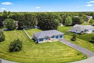 128 Clipper Dr, Middletown, DE 19709 - Photo 3