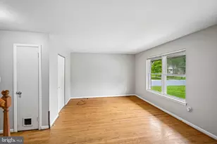 102 Hopkins Ct, Newark, DE 19713 - Photo 5