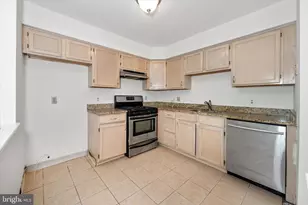 952 Glackens Ln, Wilmington, DE 19808 - Photo 15