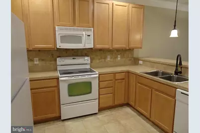 101 Colonial Downs Court #1102, Newark, DE 19702 - Photo 5