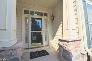 341 Pierce Run, Newark, DE 19702 - Photo 3