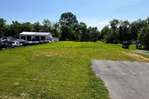 5165 Summit Bridge Rd, Middletown, DE 19709 - Photo 1