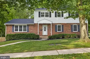 806 N Country Club Dr, Newark, DE 19702 - Photo 3