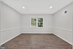 806 N Country Club Dr, Newark, DE 19702 - Photo 19