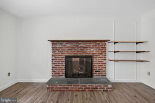 806 N Country Club Dr, Newark, DE 19702 - Photo 11