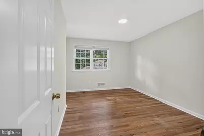 806 N Country Club Drive, Newark, DE 19702 - Photo 35