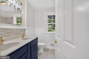 806 N Country Club Dr, Newark, DE 19702 - Photo 29