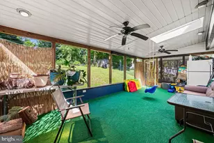 2012 Wildwood Dr, Wilmington, DE 19805 - Photo 5