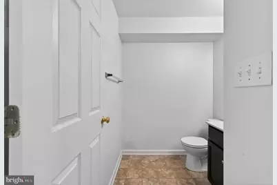 1255 Parish Avenue, Claymont, DE 19703 - Photo 17