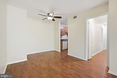 5419 Golf View Drive #B2, Wilmington, DE 19808 - Photo 5