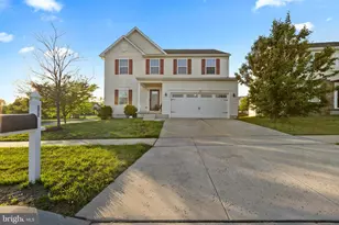 372 Tiger Lily Dr, Middletown, DE 19709 - Photo 1