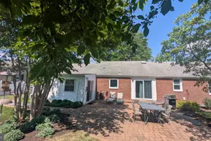22 W Dale Rd, Wilmington, DE 19810 - Photo 3