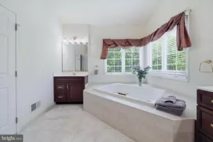 17 Waterton Dr, Bear, DE 19701 - Photo 33