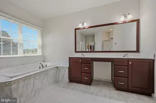 723 Parkman Dr, Bear, DE 19701 - Photo 27