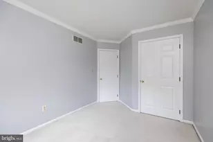 872 N Waterford Ln, Wilmington, DE 19808 - Photo 23