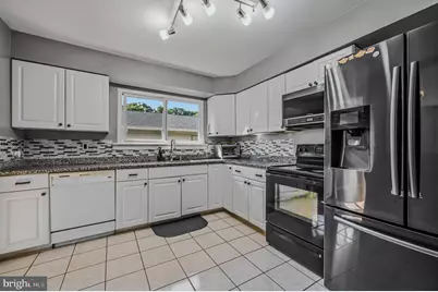 34 Robert Oakes Drive, Newark, DE 19713 - Photo 17