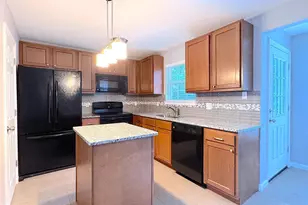 354 N Barrington Ct, Newark, DE 19702 - Photo 11