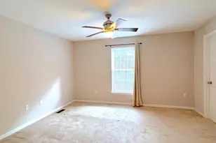 354 N Barrington Ct, Newark, DE 19702 - Photo 15