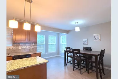 354 N Barrington Court, Newark, DE 19702 - Photo 9