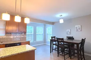 354 N Barrington Ct, Newark, DE 19702 - Photo 9