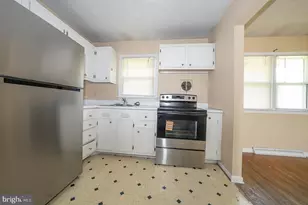 1317 Idlewood Rd, Wilmington, DE 19805 - Photo 15