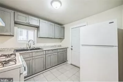 1217 Chestnut Street, Wilmington, DE 19805 - Photo 9