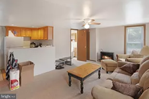 650 W 7th St, New Castle, DE 19720 - Photo 17