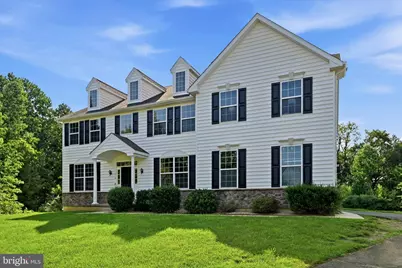 410 Janet Court, New Castle, DE 19720 - Photo 1
