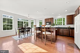 410 Janet Ct, New Castle, DE 19720 - Photo 3
